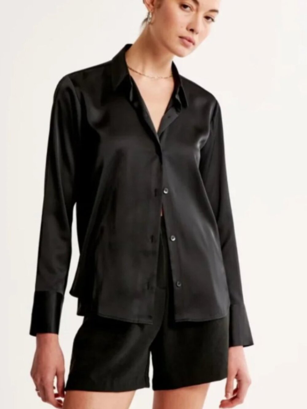 Abercrombie Long-Sleeve Satin Button-Up Shirt Size XS